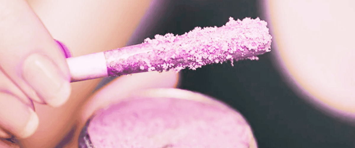 girl twaxing buy bud canada